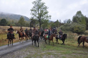 Spęd koni 2015 jeźdźcy